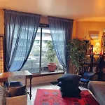 Comfortable 30 M Studio With Balcony